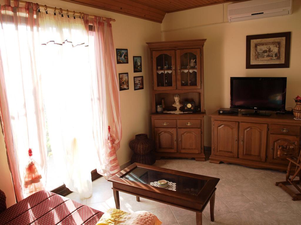 Apartment Zvonar Donji Okrug  Δωμάτιο φωτογραφία
